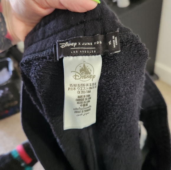 Pizza planet lounge set - Picture 10 of 10